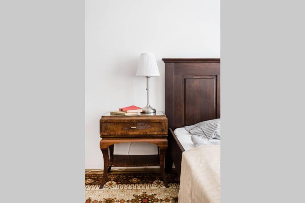 Central Budapest Apartment In Historical Building With Free Private Parking Exterior photo